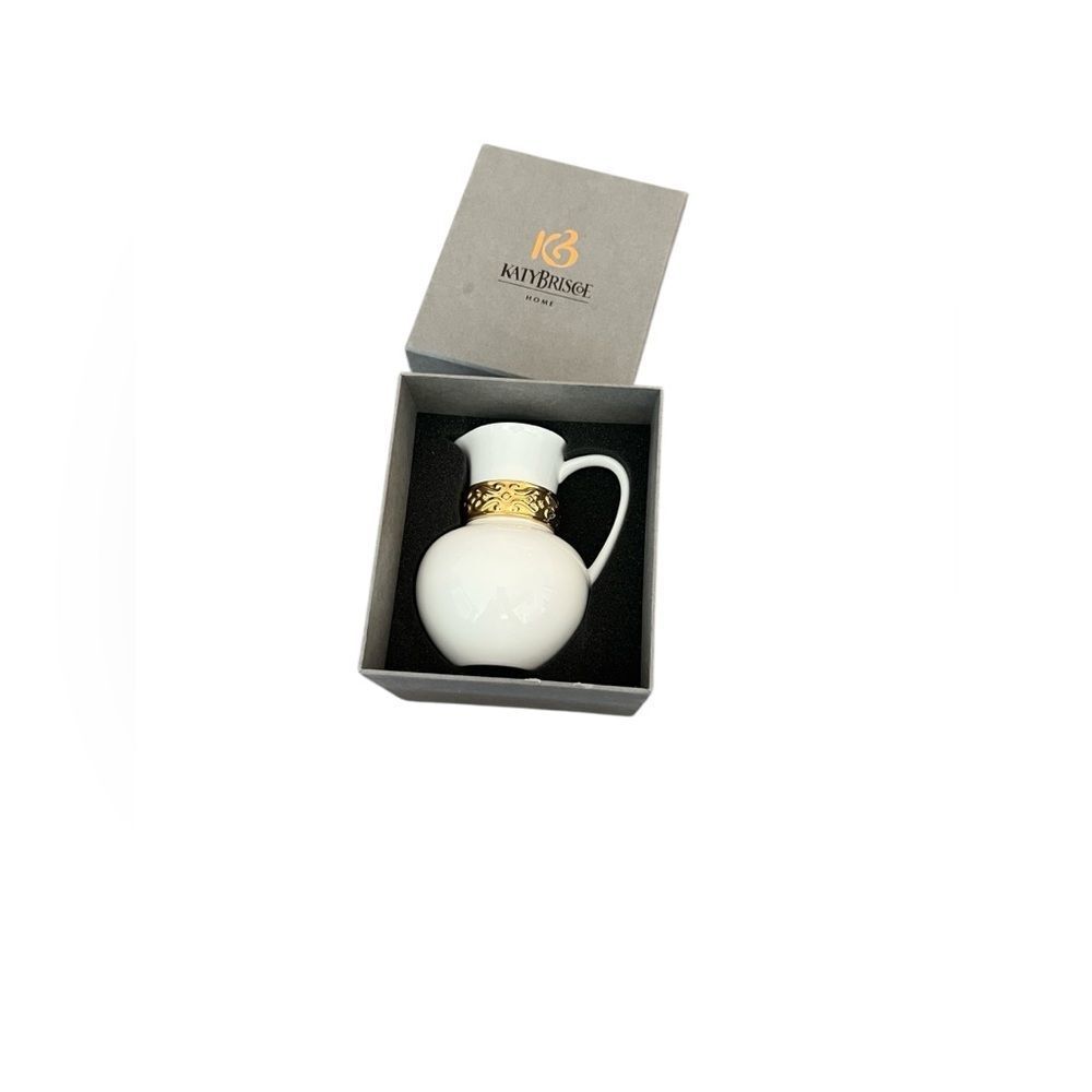 💙Katy Briscoe Home Bangles 24K Gold Trimmed Pitcher Vase White China